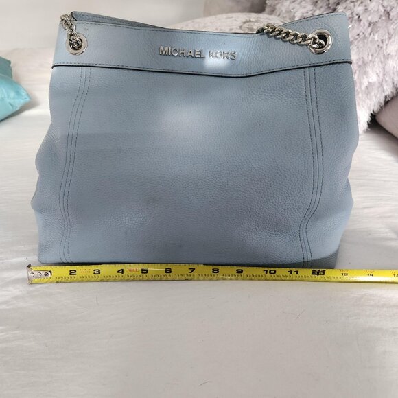 Michael Kors EUC Large Powder Blue Leather Tote With Silvertone Chain - Picture 4 of 16